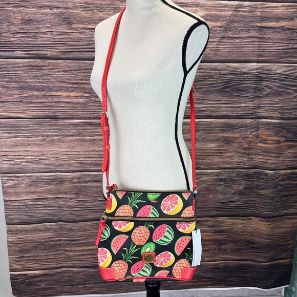 Dooney & Bourke Ambrosia tropical fruit print leather crossbody bag NWT - Picture 2 of 16